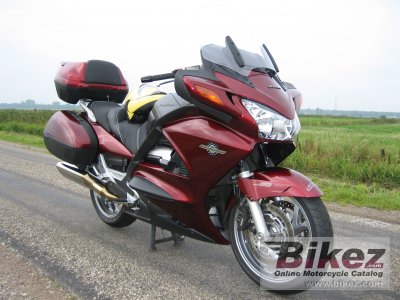 2005 Honda ST 1300 ABS photo